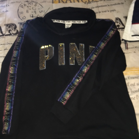 Pink sweater - Picture 1 of 3